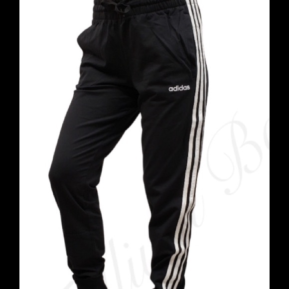 adidas Pants - Adidas women’s 3 striped French terry joggers